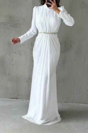 i r y n n a – sophisticated and luminous wedding dress